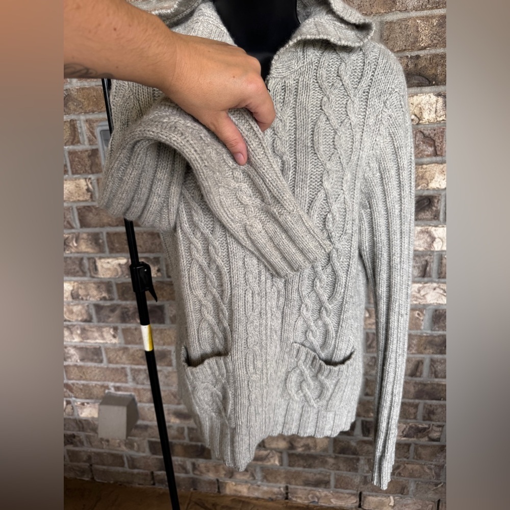 Boden Cable Knit Women's Wool/Angora Hooded Cardigan Sweater Size 14 - Picture 6 of 14